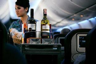 爆料飞机上饮水问题视频,揭秘空中饮水安全疑云  第2张