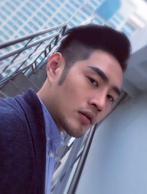 娱乐圈爆料小哥哥是谁,神秘人物竟是... 第3张 娱乐圈爆料小哥哥是谁,神秘人物竟是... 第3张