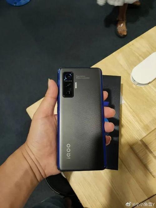 iqoo最新系列爆料,性能怪兽与时尚设计,揭秘未来旗舰新篇章 第2张 iqoo最新系列爆料,性能怪兽与时尚设计,揭秘未来旗舰新篇章 第2张