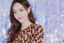 娱乐吃瓜酱赵今麦,从“娱乐吃瓜酱”到璀璨新星,她的成长之路 第2张 娱乐吃瓜酱赵今麦,从“娱乐吃瓜酱”到璀璨新星,她的成长之路 第2张